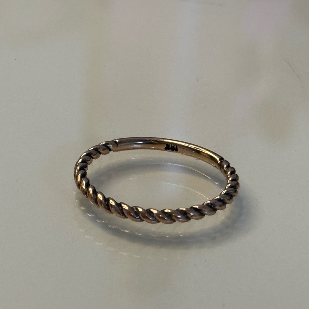 18k Rose Gold Twisted Ring